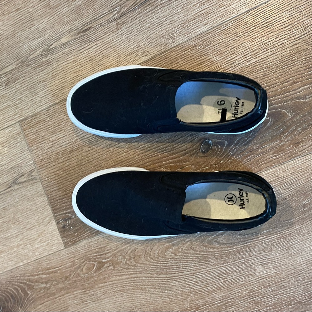 Hurley slip ons size 9.5
